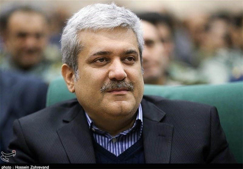 سورنا ستاری