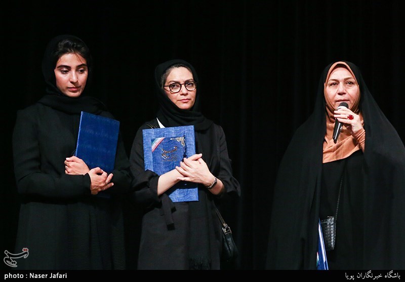 تقدیر از عوامل ویلایی ها