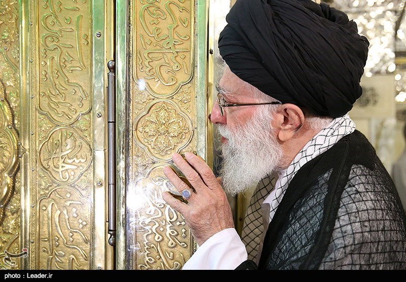 پیام زندگی رضا(ع) در بیان معظم انقلاب