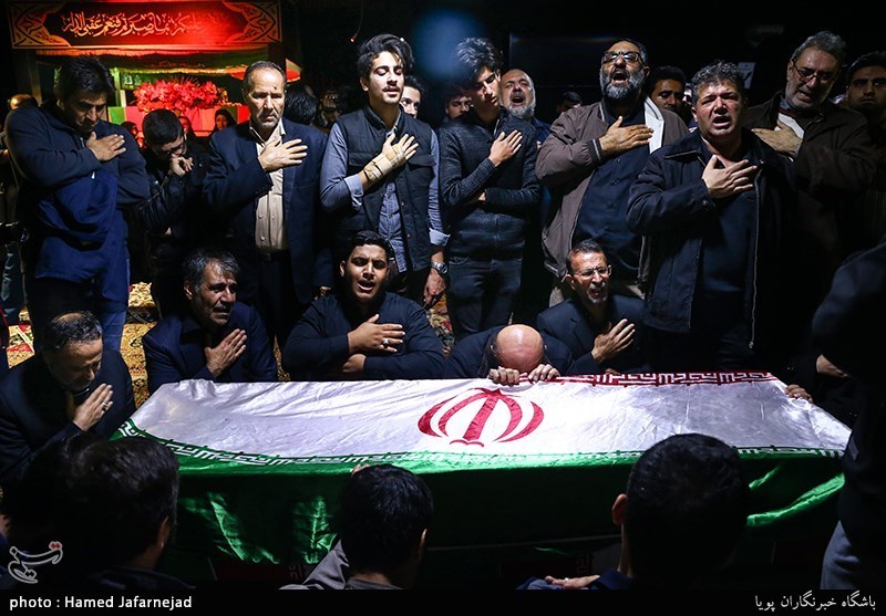 وداع با پیکر مطهر شهید م ع حرم حمیدرضا ضیایی