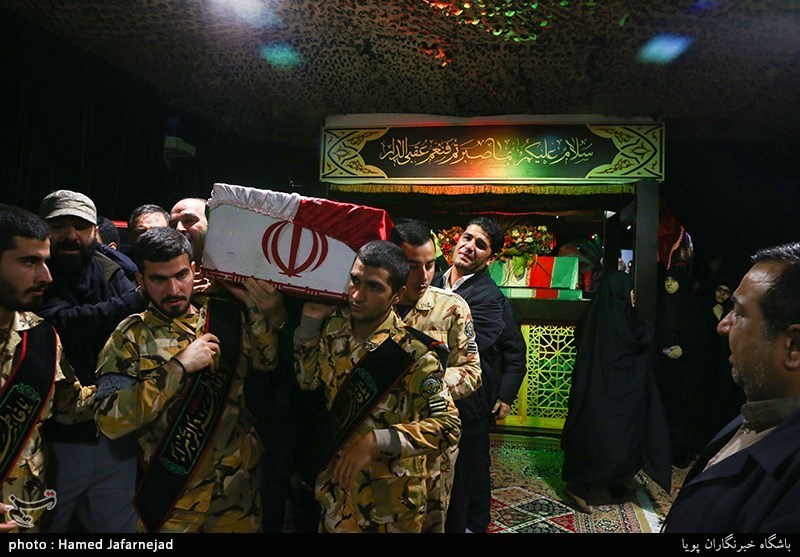 وداع با پیکر مطهر شهید م ع حرم حمیدرضا ضیایی